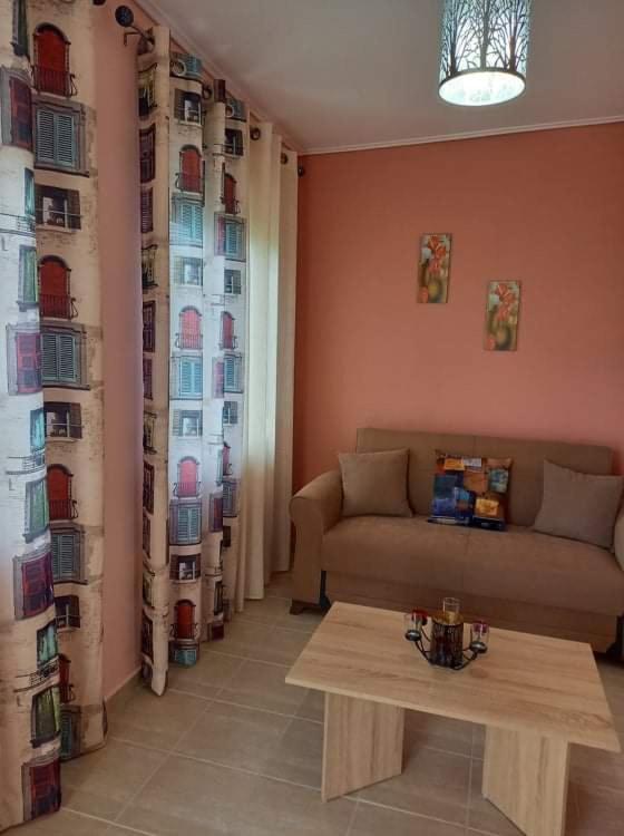 Peaceful House Near Airport Villa Pikermion ภายนอก รูปภาพ