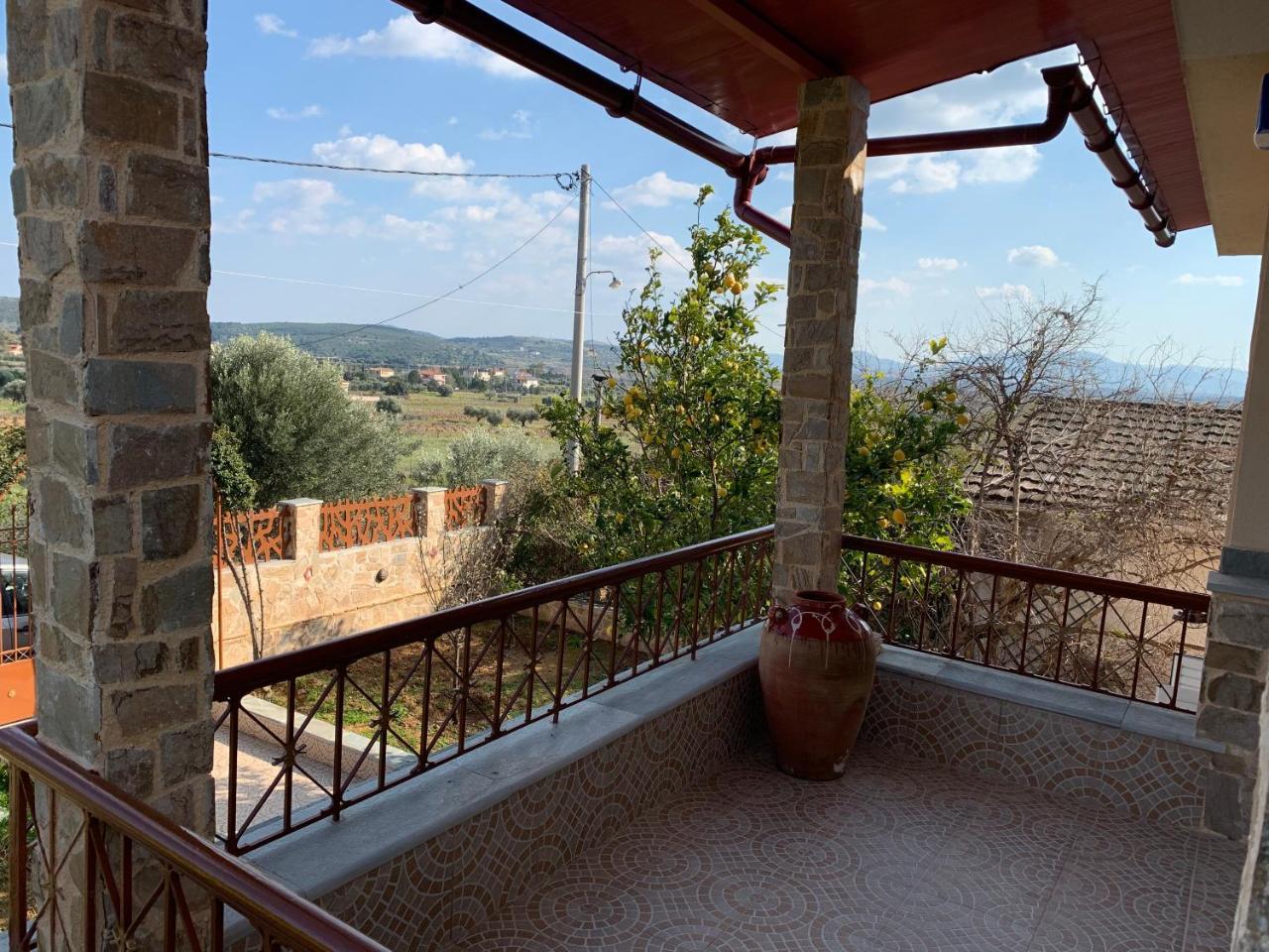 Peaceful House Near Airport Villa Pikermion ภายนอก รูปภาพ