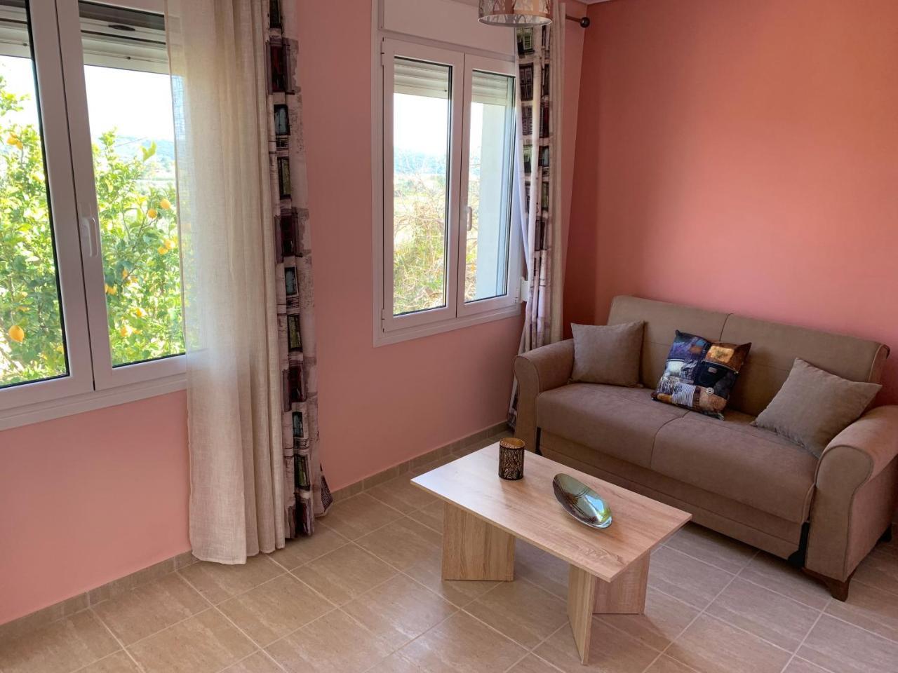 Peaceful House Near Airport Villa Pikermion ภายนอก รูปภาพ